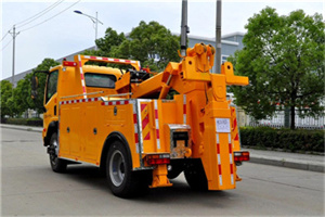 行唐高速路拖车费